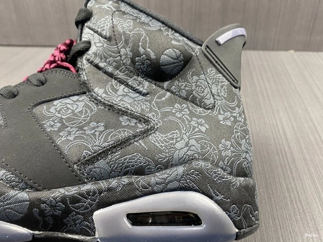 Boostmaster lin SD Triple Black Jordan (W) 6 DB9818-001 Retro 0726